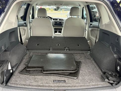 Certified 2023 Volkswagen Tiguan SE AWD/4WD image 5