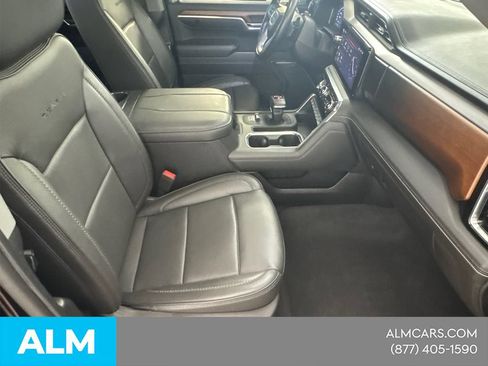 Used 2023 GMC Sierra 1500 Denali AWD/4WD image 16