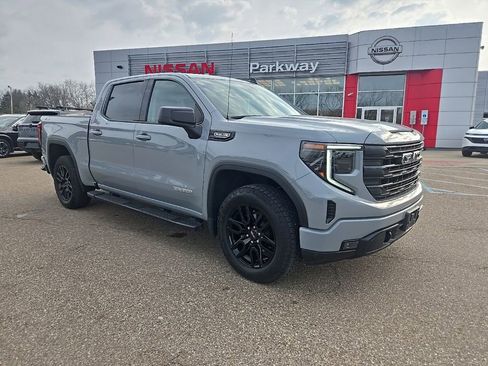 Used 2024 GMC Sierra 1500 Elevation w/ Preferred Package AWD/4WD image 1