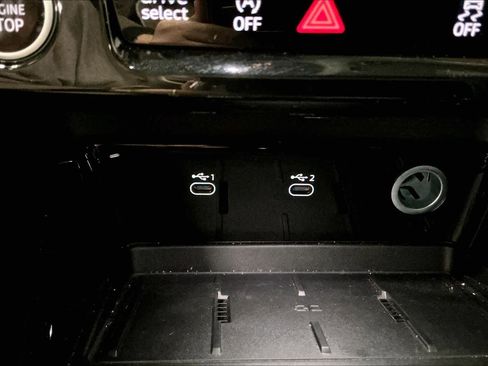 Used 2025 Audi Q5 Premium Plus w/ Premium Plus image 34