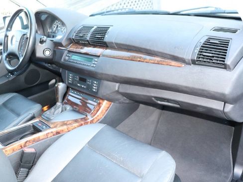 Used 2002 BMW X5 3.0i image 35