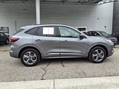 Used 2024 Ford Escape ST-Line AWD/4WD image 25