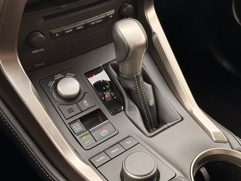 Used 2017 Lexus NX 200t 200t image 31