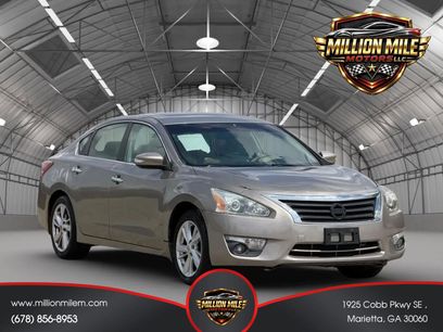 Used 2013 Nissan Altima 2.5 SV w/ 2.5SV Convenience Pkg