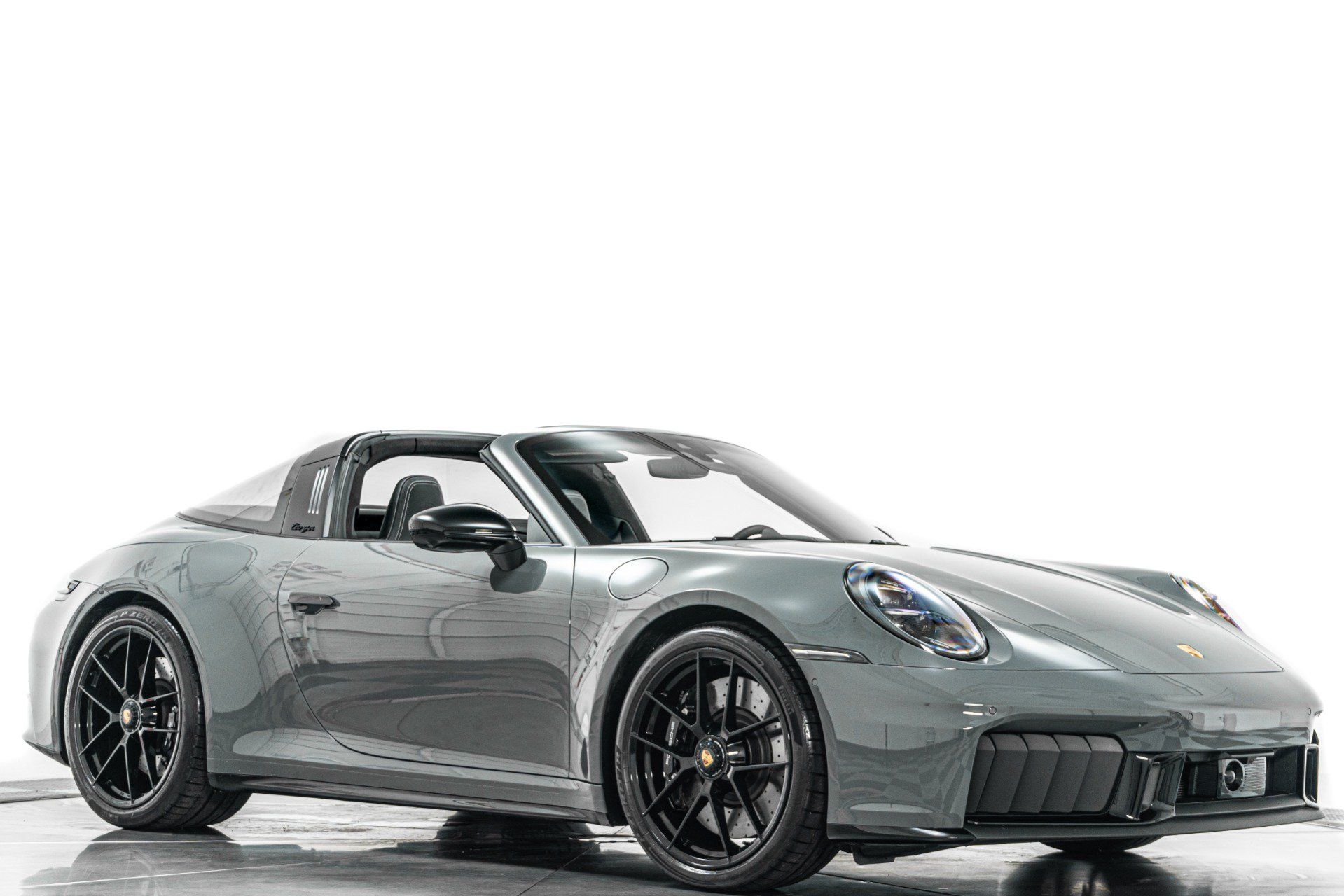 Used 2026 Porsche 911 Targa 4 GTS AWD/4WD image 35