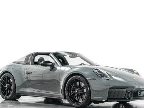 Used 2026 Porsche 911 Targa 4 GTS AWD/4WD image 35