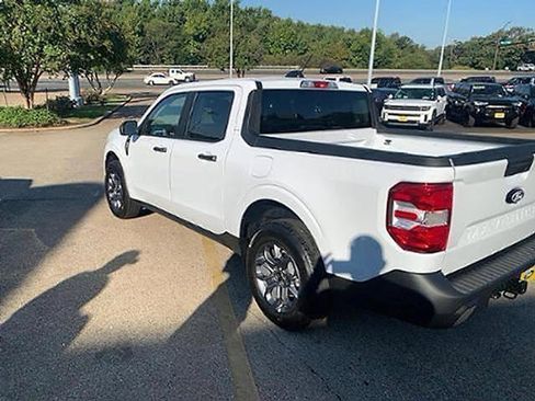 Used 2025 Ford Maverick XLT w/ Equipment Group 302A AWD/4WD image 5