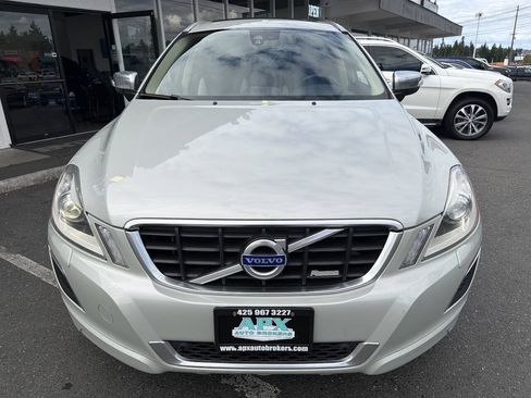 Used 2011 Volvo XC60 T6 AWD/4WD image 11
