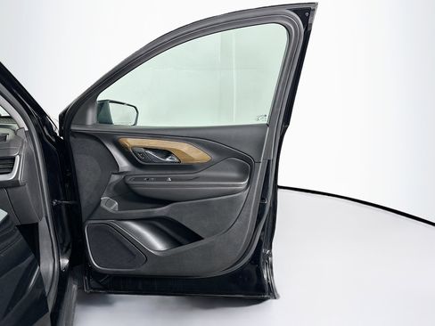 Used 2020 GMC Terrain SLE w/ Driver Convenience Package AWD/4WD image 31