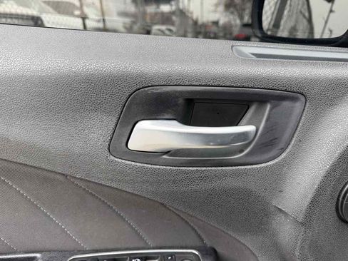 Used 2021 Dodge Charger SXT w/ Blacktop Package image 11