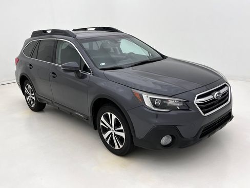 Used 2019 Subaru Outback 2.5i Limited w/ Protection Package #1 AWD/4WD image 2