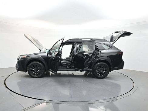 Used 2024 Subaru Outback Onyx Edition AWD/4WD image 44