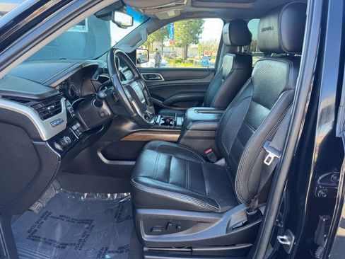 Used 2019 GMC Yukon XL Denali w/ Denali Ultimate Package image 10