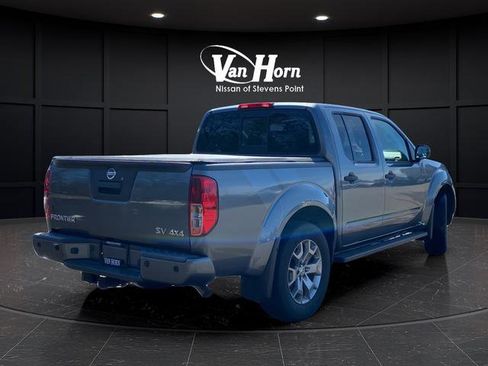 Used 2020 Nissan Frontier SV AWD/4WD image 7