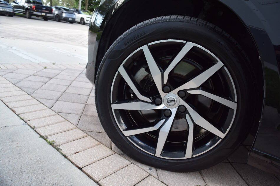 Used 2019 Volvo S60 T5 Momentum w/ Premium Package FWD image 82