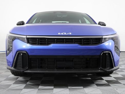 New 2025 Kia K4 GT-Line image 2