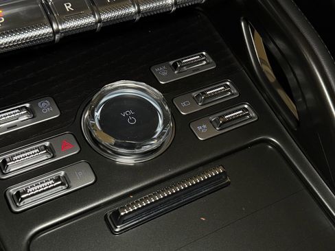 New 2026 Lincoln Nautilus Reserve AWD/4WD image 35