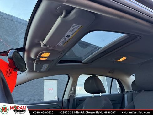 Used 2012 Chevrolet Malibu LT image 12