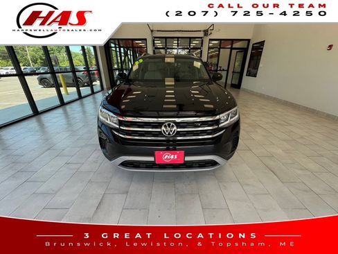 Used 2023 Volkswagen Atlas SEL AWD/4WD image 9