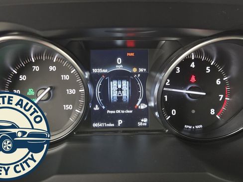 Used 2018 Land Rover Range Rover Evoque HSE Dynamic image 11