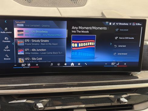 Used 2024 BMW X7 xDrive40i w/ Executive Package AWD/4WD image 26