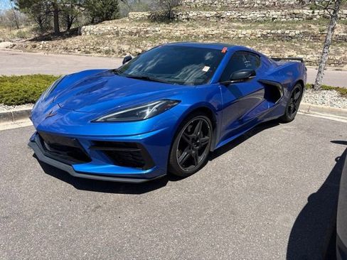 Used 2020 Chevrolet Corvette Stingray Premium Cpe w/ 3LT Preferred Equipment Group RWD image 2