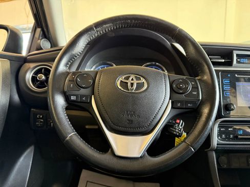 Used 2019 Toyota Corolla SE image 13