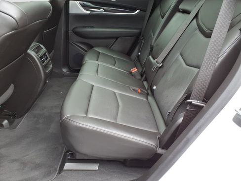 Certified 2023 Cadillac XT5 Premium Luxury image 11