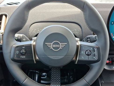 Used 2025 MINI Cooper Countryman S image 18