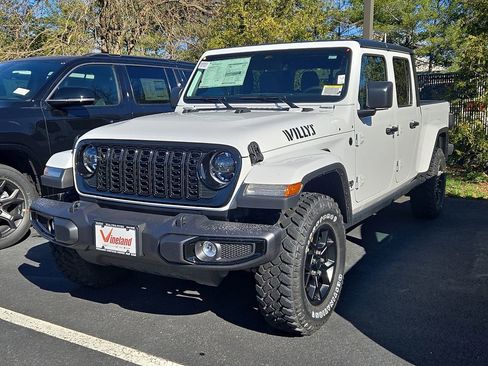 New 2026 Jeep Gladiator Sport AWD/4WD image 2