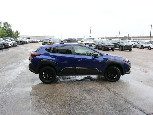 Used 2024 Subaru Crosstrek 2.5i Wilderness w/ Crosstrek Mirror Package AWD/4WD image 6