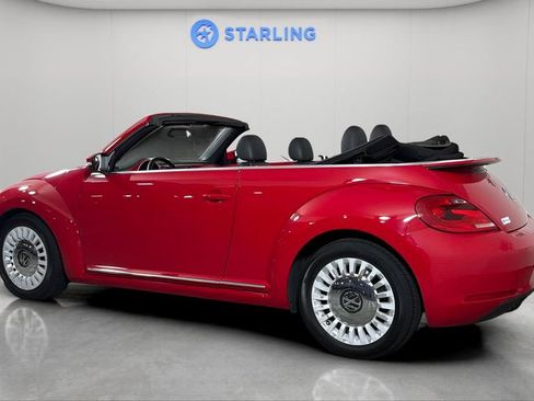 Used 2013 Volkswagen Beetle 2.5 FWD image 6