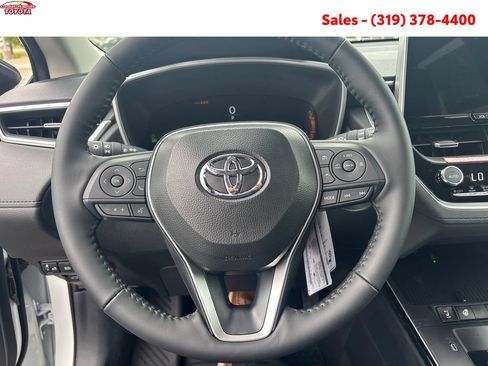 New 2026 Toyota Corolla Cross XLE w/ Convenience Package AWD/4WD image 11