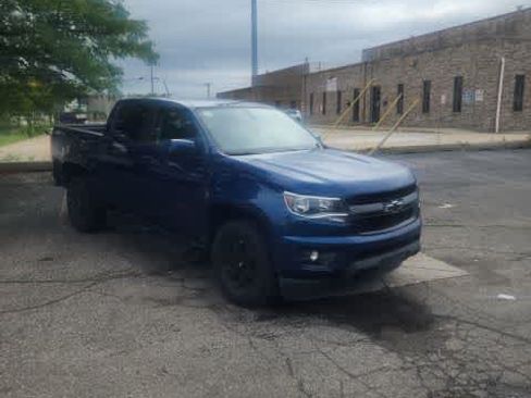 Used 2019 Chevrolet Colorado W/T w/ WT Convenience Package AWD/4WD image 7