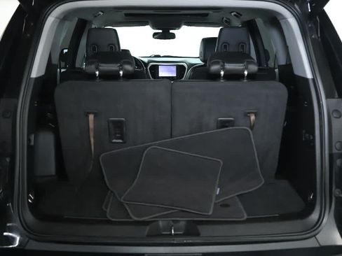 Used 2019 GMC Acadia SLT AWD/4WD image 33