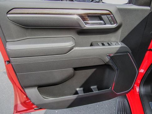 New 2026 GMC Sierra 1500 SLE w/ X31 Off-Road Package image 14