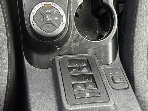 Used 2022 Ford Bronco Big Bend image 35