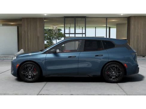 New 2026 BMW iX M70 image 5
