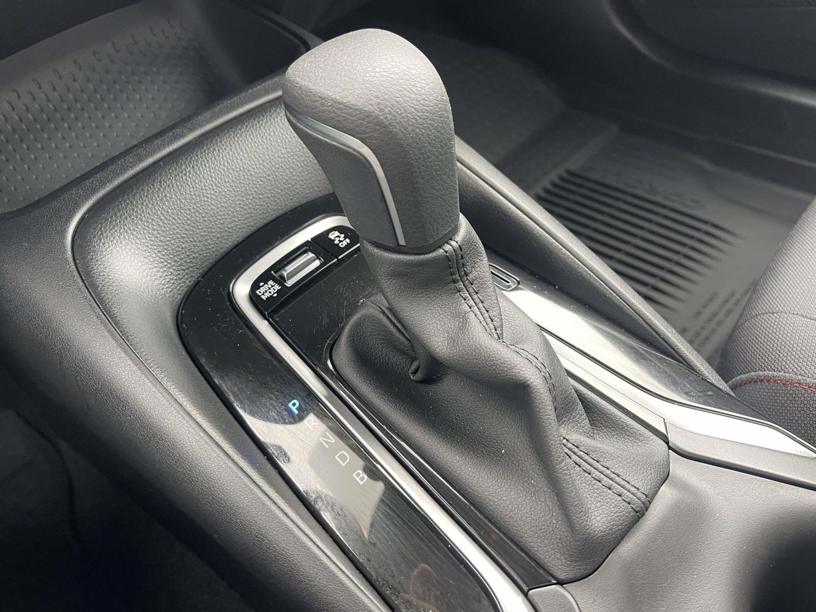 Used 2026 Toyota Corolla SE FWD image 30