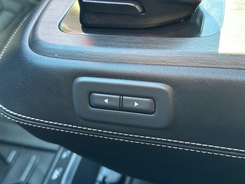 Used 2023 Nissan Ariya Engage image 38