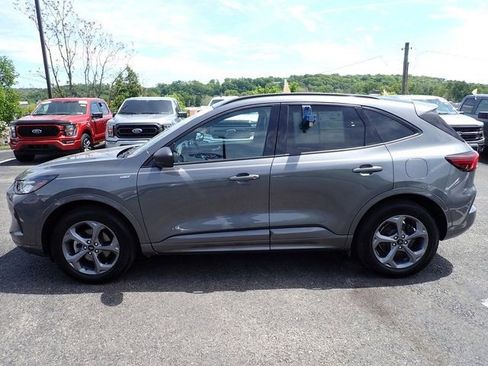 Certified 2023 Ford Escape ST-Line w/ Tech Pack #1 AWD/4WD image 2