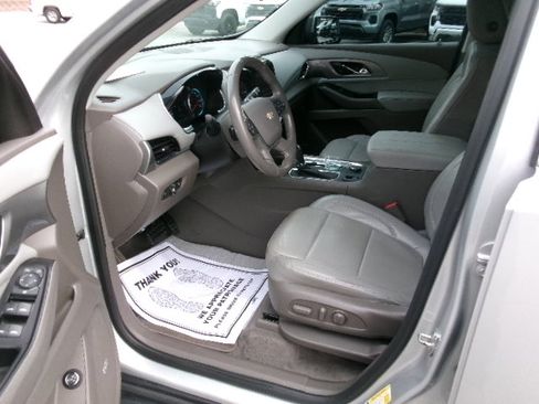 Used 2019 Chevrolet Traverse LT w/ LT Premium Package image 20