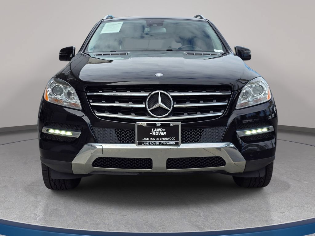 Used 2015 Mercedes-Benz ML 250 BlueTEC 4MATIC image 3