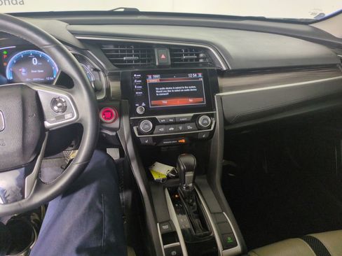 Used 2021 Honda Civic EX-L image 17