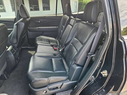 Used 2017 Honda Pilot Touring image 20