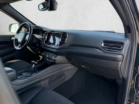 Used 2023 Dodge Durango SXT RWD image 12