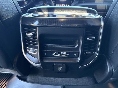 Used 2020 RAM 1500 Laramie image 16