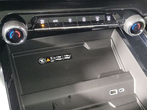 New 2026 Chevrolet Suburban Premier w/ Sun And Tow Package image 25