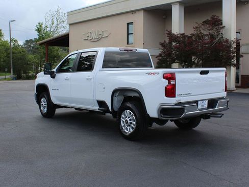 Used 2024 Chevrolet Silverado 2500 LT w/ Safety Package image 12