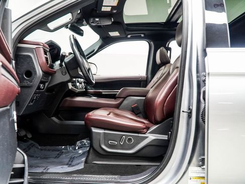 Used 2024 Ford Expedition Max Limited image 36